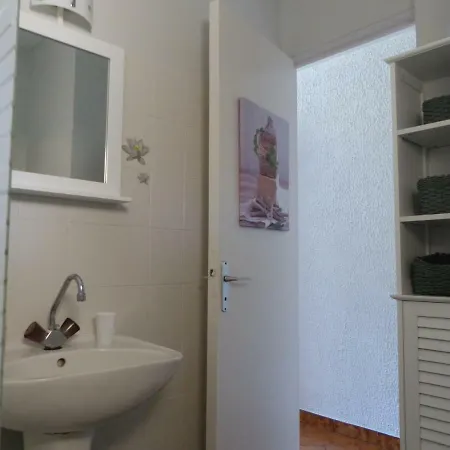 Apartman Meuble Aux Sablettes Sur