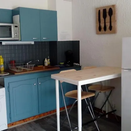 Apartment Meuble Aux Sablettes Sur *