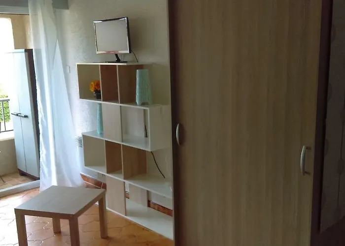 Appartement Meublé Aux Sablettes Sur